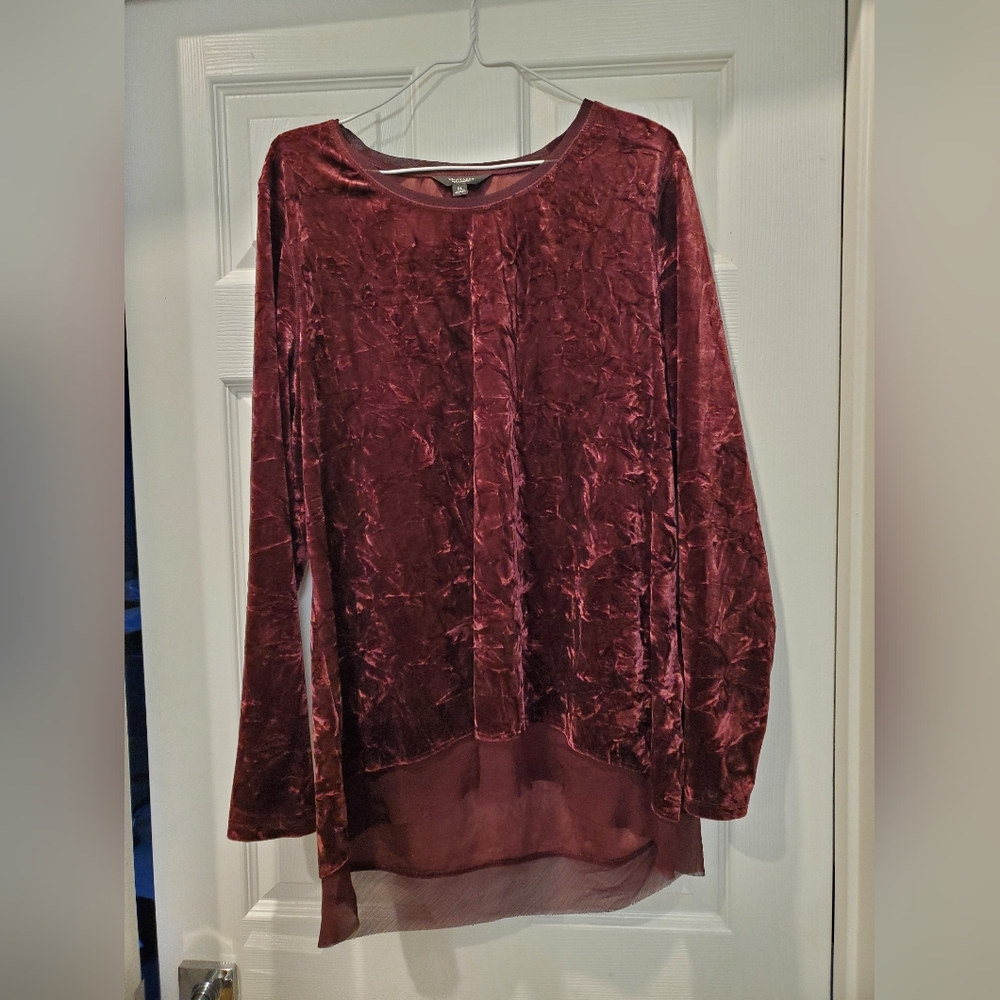 Vera Wang Long Sleeve Top Velvet Size XL